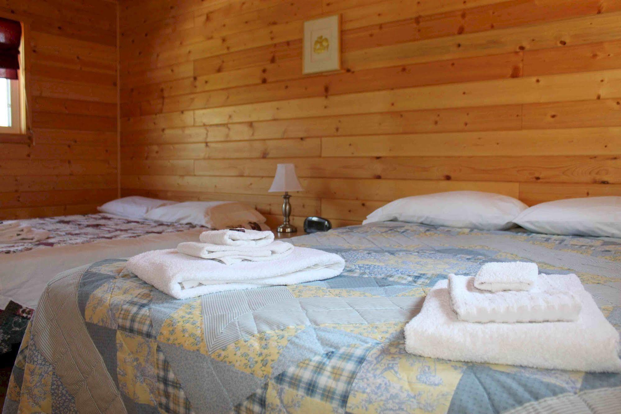 Sundog Retreat Hotel Whitehorse Eksteriør billede