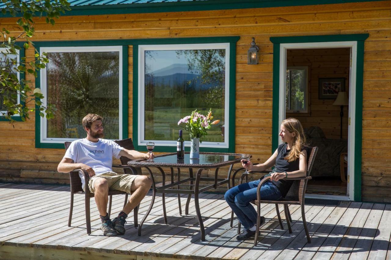 Sundog Retreat Hotel Whitehorse Eksteriør billede